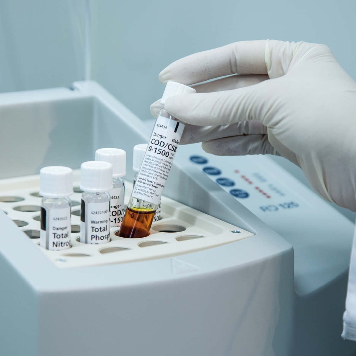 Lovibond Thermoreactor RD 125 COD & Nutrient Digestion Reactor (24 Vials) - Product Photo